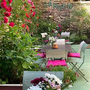 Hotel Garden Centre Gare, Rennes